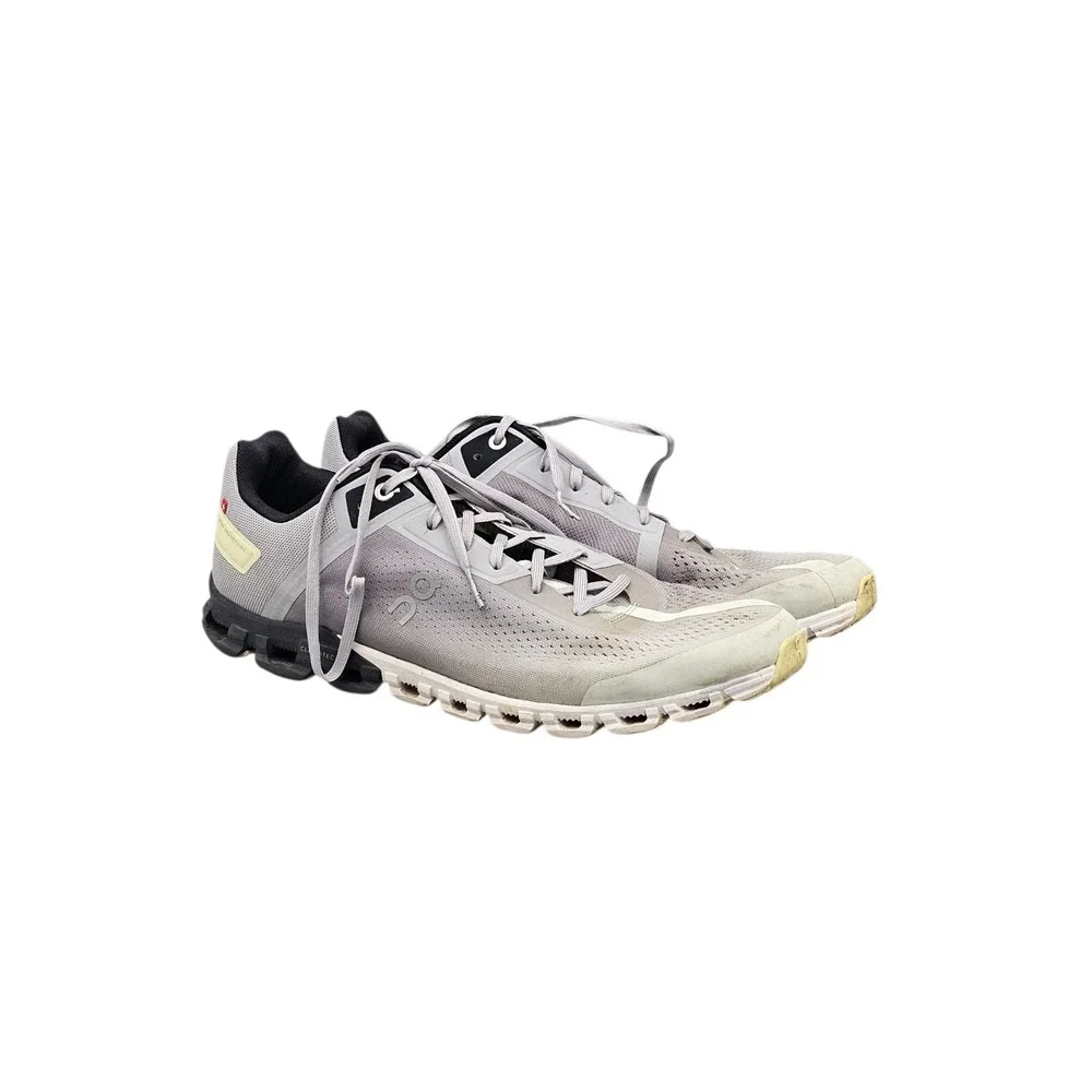 On Men's Size 11.5 VGC Cloudflow Grey Athletic Cushioned Running Sneakers Shoes